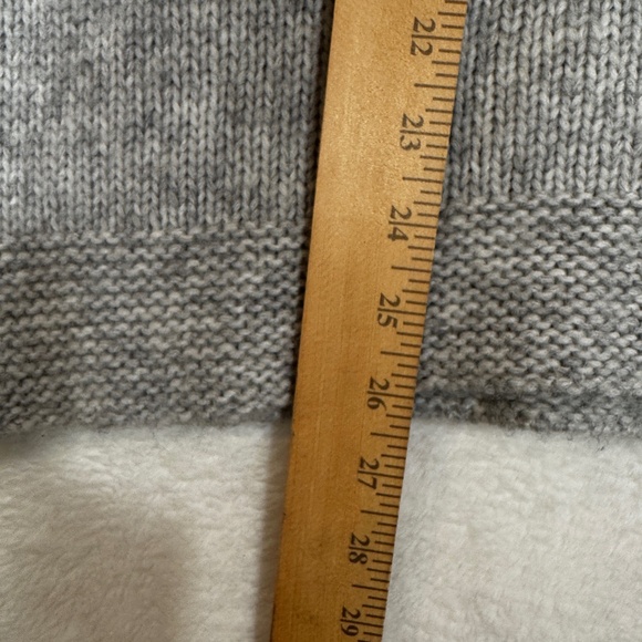 Nanette Lepore Sweater Womens Size Medium Grey Knit Turtleneck Cozy Yak - Picture 6 of 7
